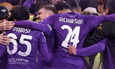 开云体育下载-AC米兰欲在欧国联赛事上取得突破，球迷期待