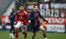 开云体育平台APP-欧洲联赛转会市场陷入疯狂，球探密集监测