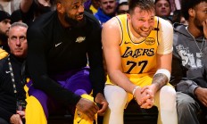 开云体育平台APP-转会大事：黄蜂看涨，湖人热火看别