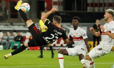 开云官网-德甲球队在国际比赛中遭遇困境