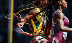 开云体育入口-短跑决赛上，美国飞人再次闪耀