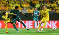 开云体育官方网站-新鲜足球大事！欧洲赛场火热进行中