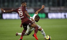 开云体育中国-赫塔菲险胜对手，取得关键三分的简单介绍