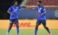 开云体育登录-雄狮前锋抢断得手，率领球队反击快攻取胜