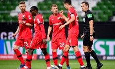 开云体育下载-沃尔夫斯堡力图击败门兴格拉德巴赫