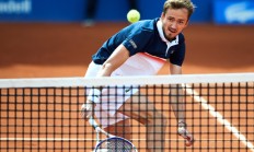 开云体育官网-拉沃尔杯力克年终总决赛，梅德韦杰夫刷新纪录的简单介绍