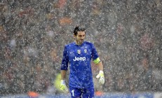 开云体育在线-惊涛骇浪，绝境重生—中国队逆转马来西亚队，郑思维刷新纪录