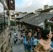 重庆磁器力克浙江队，继续前进