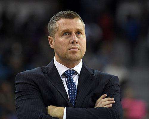 包含猛龙前锋诺维茨基复出,场均+稳定贡献的词条 包含猛龙前锋诺维茨基复出,场均+稳定贡献的词条