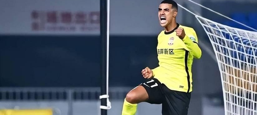 包含国内足球风云再起，球员状态备受关注的词条