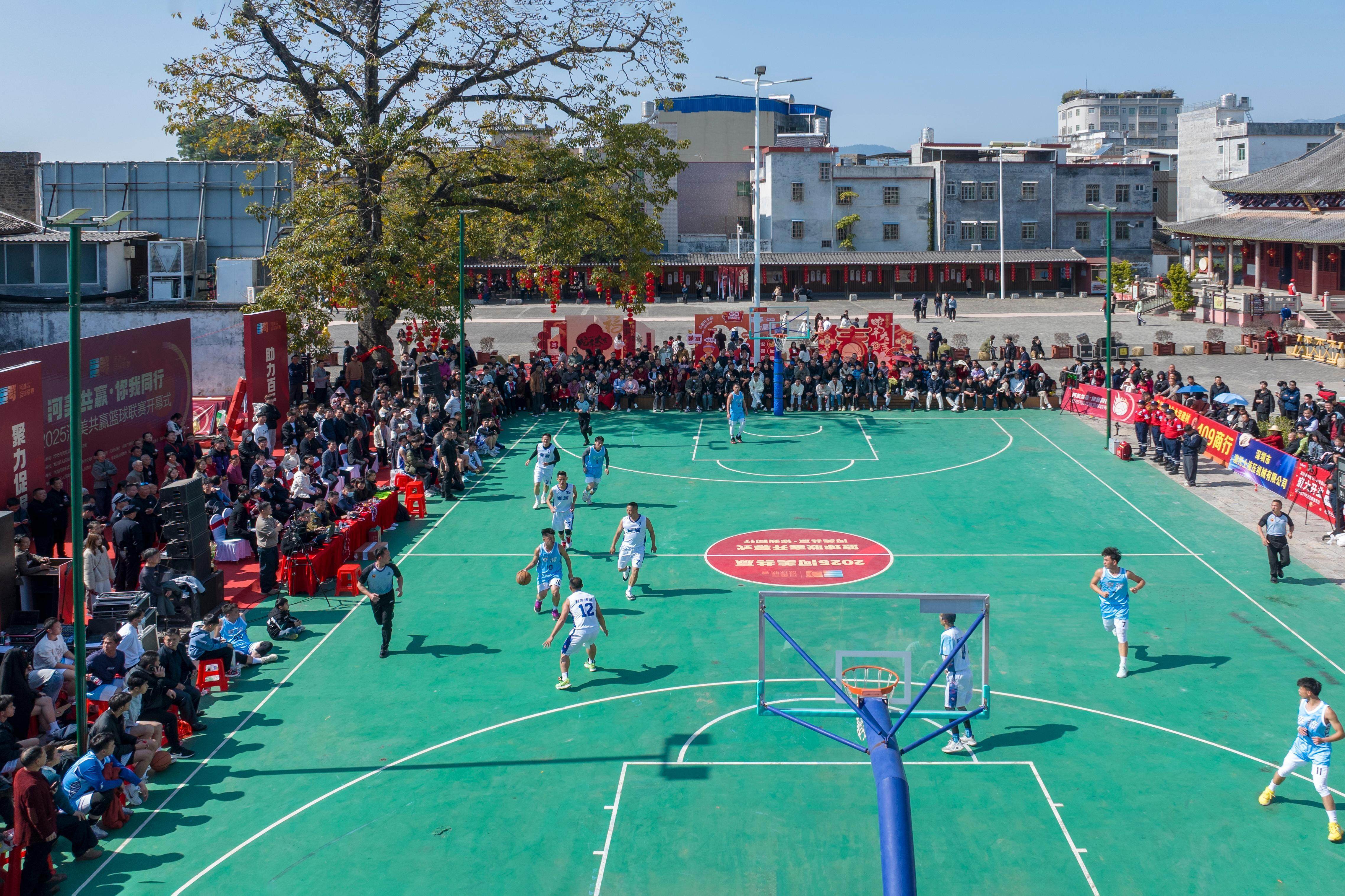 重要体育赛事掀起观赏篮球比赛热潮