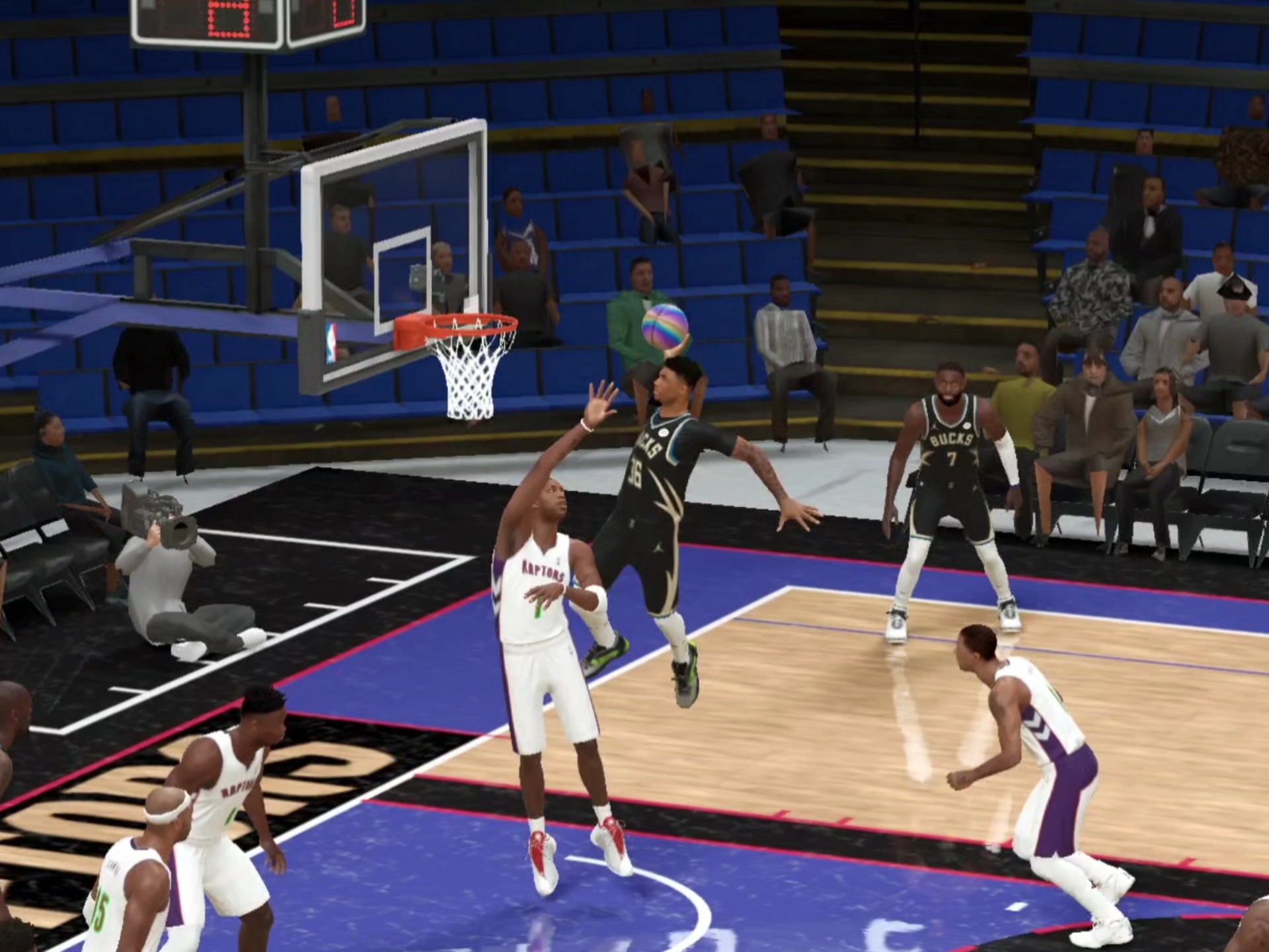 防守秀场，篮球场上的光芒四射