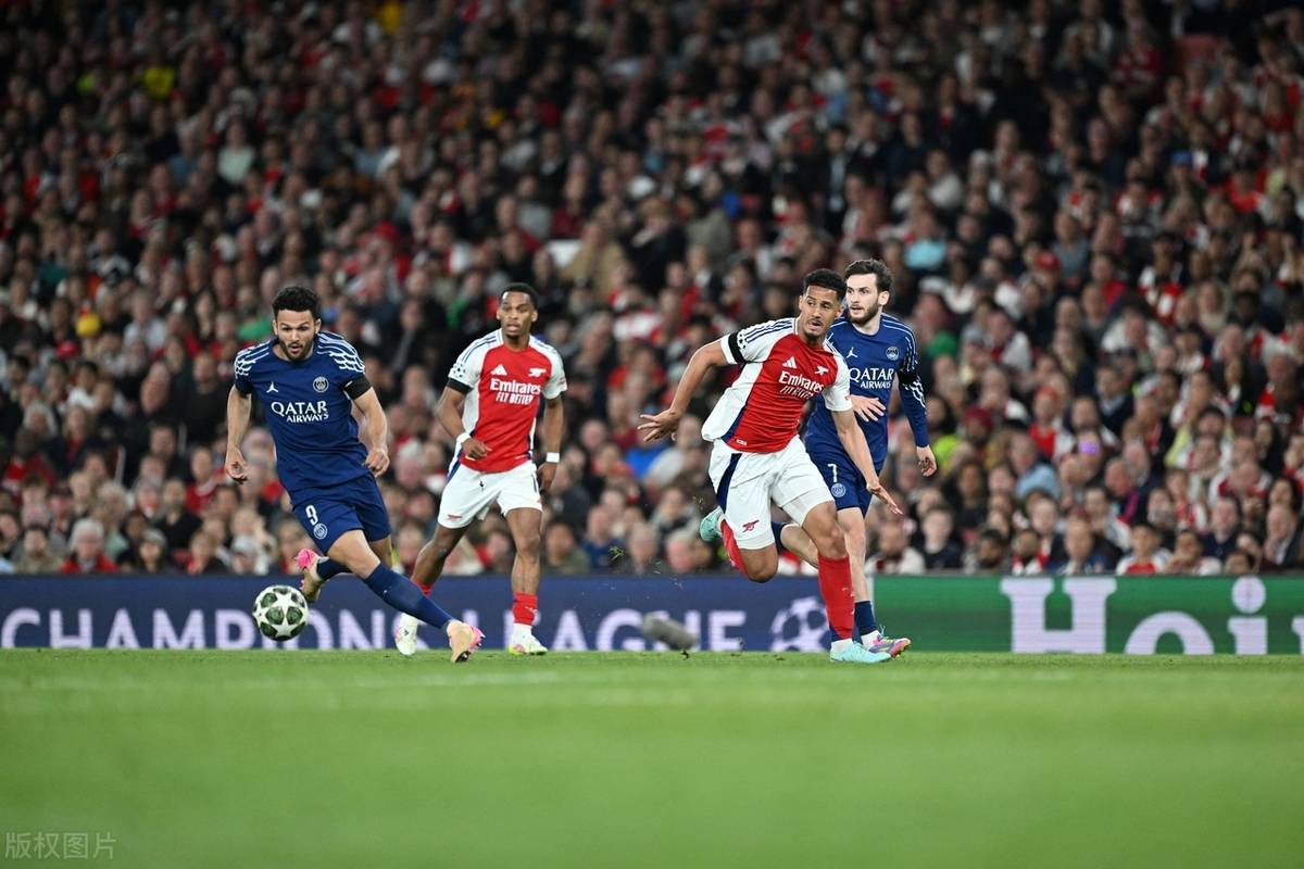 荷兰闪电逆转，晋级欧预赛半决赛