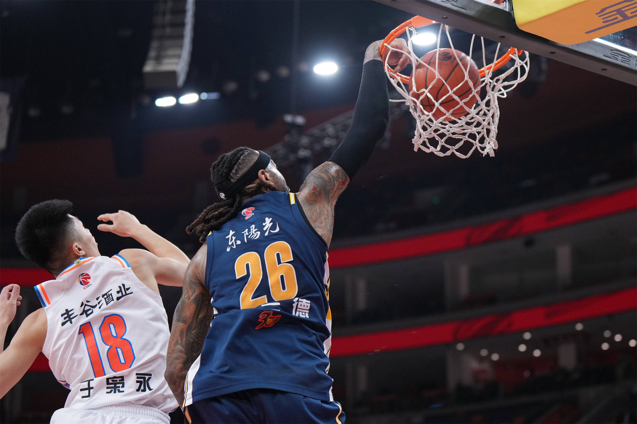 广东队主场力克北京队，保持不败