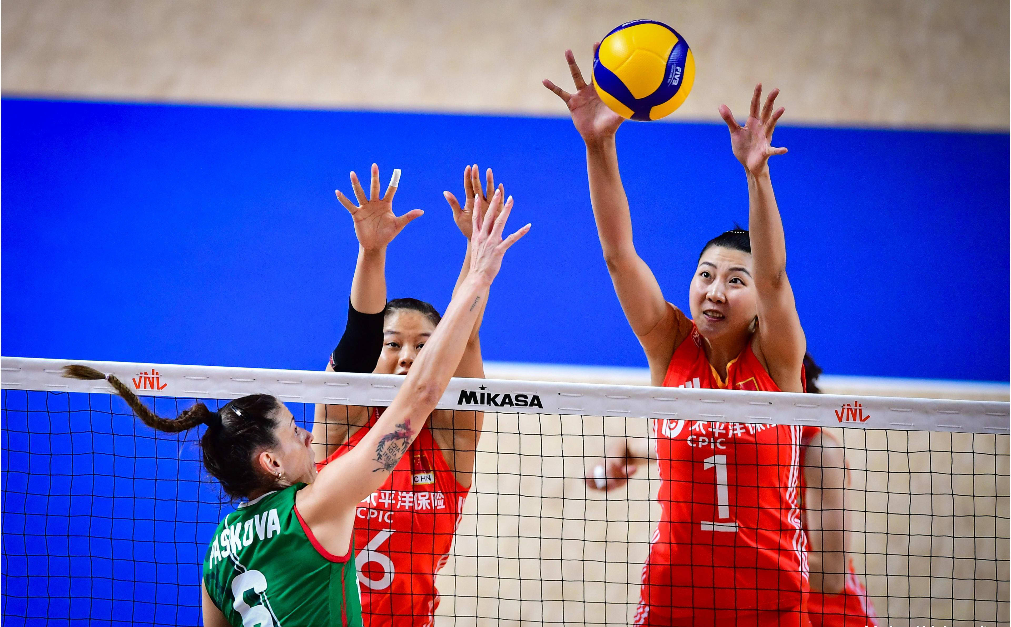 日本女排联赛第二阶段开启，中国球队表现抢眼