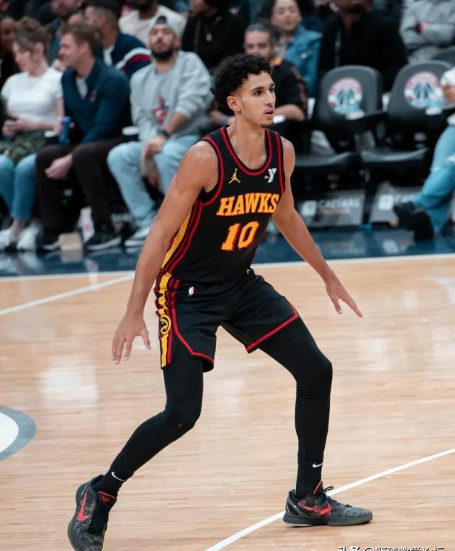 马刺新秀表现出色,蝉联东部最佳新秀的简单介绍 马刺新秀表现出色,蝉联东部最佳新秀的简单介绍