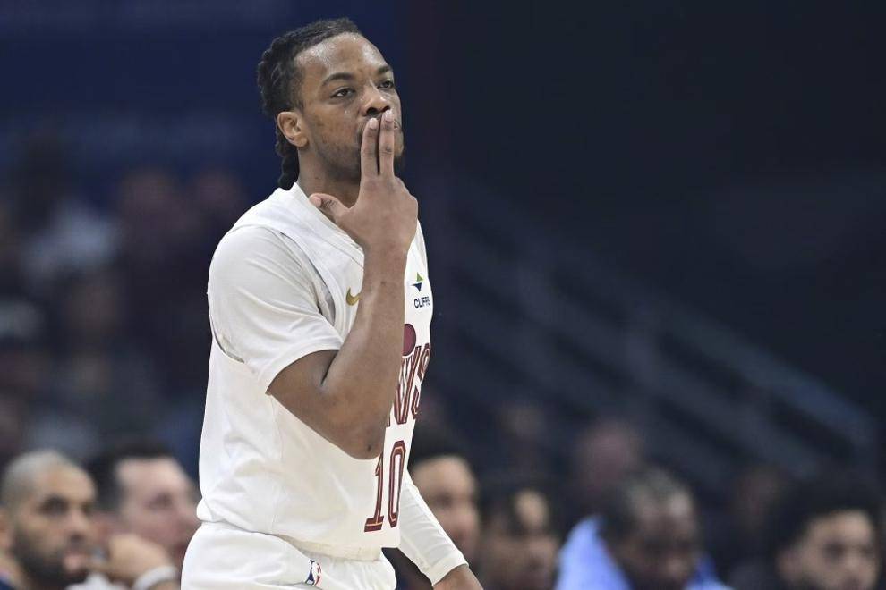 尼克斯惨遭活塞逆转,半场领先全场落后 尼克斯惨遭活塞逆转,半场领先全场落后