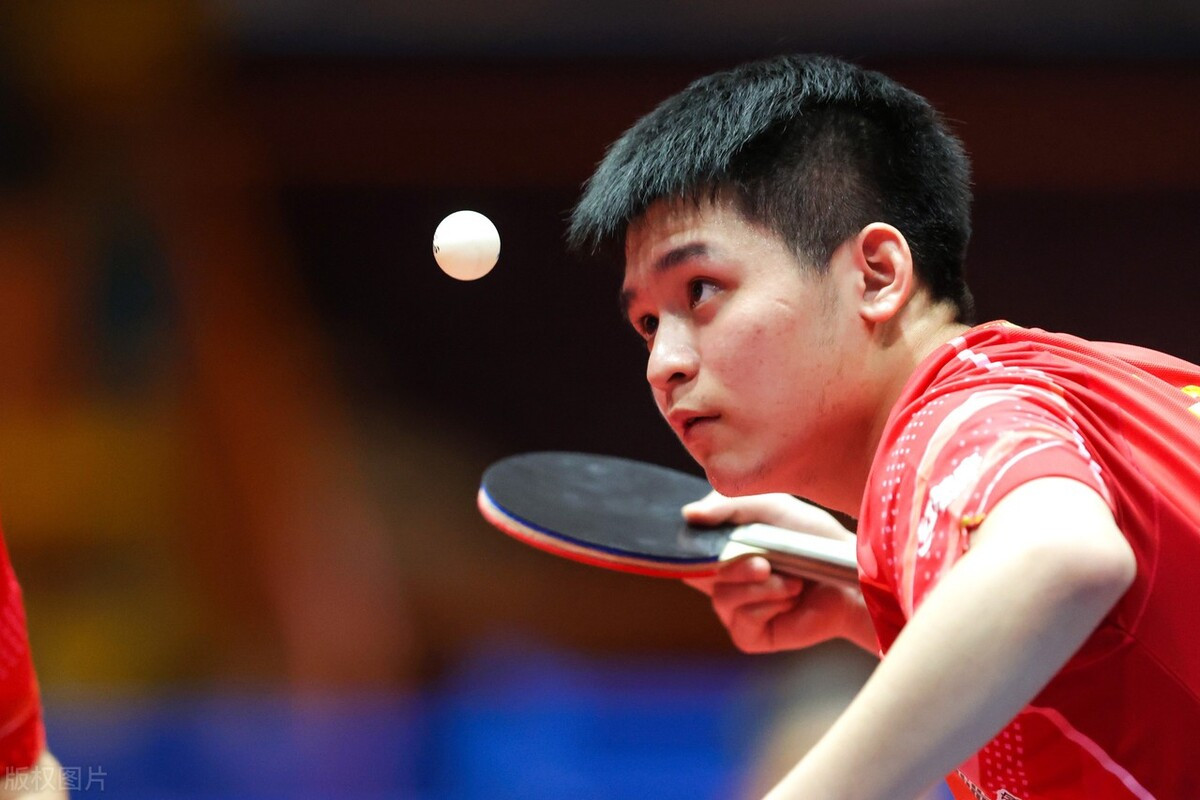 丹麦选手飞黄腾达，跻身四强